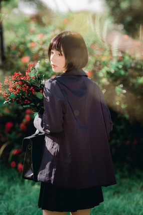 学生风美女小清新写真图片